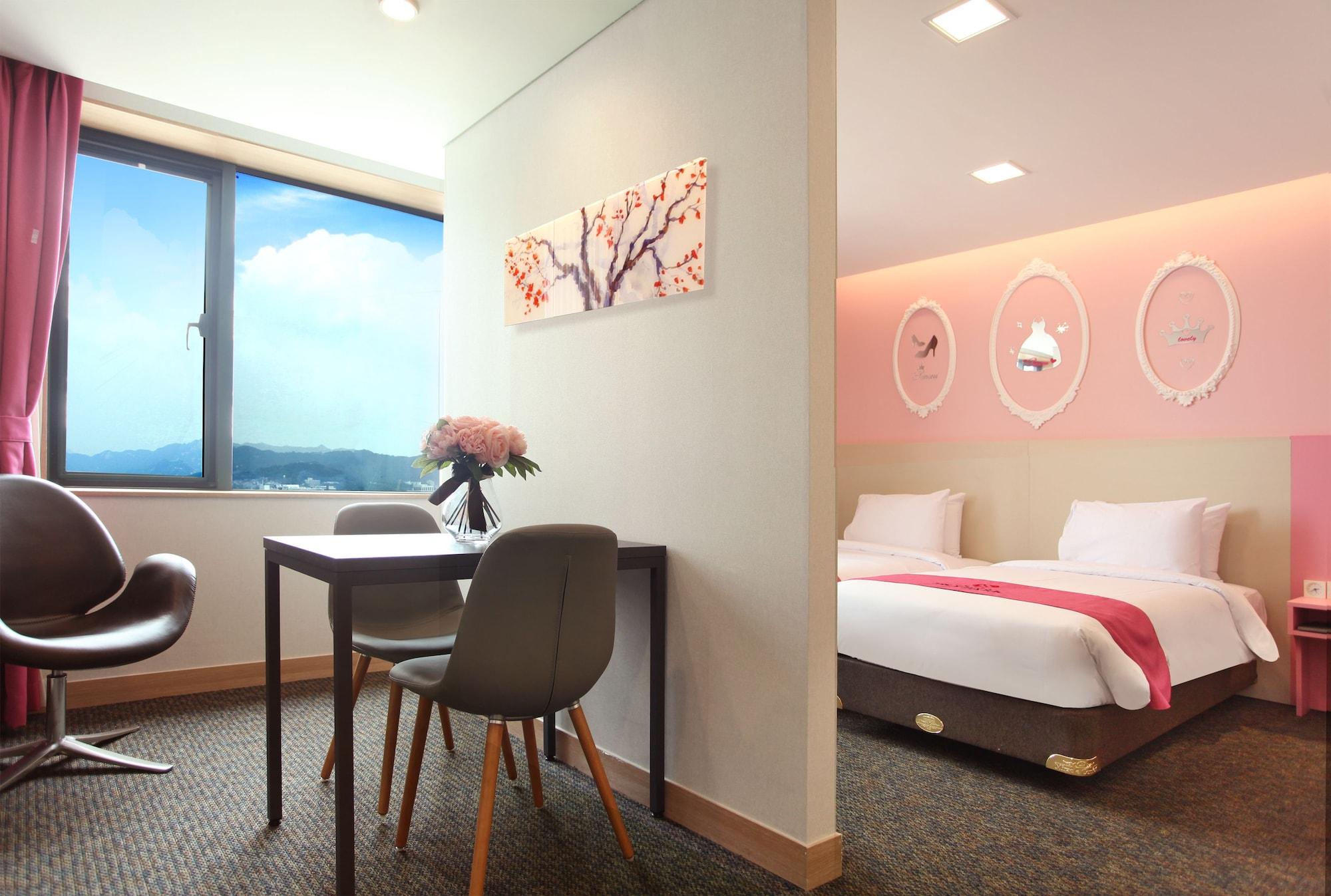 Skypark Kingstown Dongdaemun 首尔